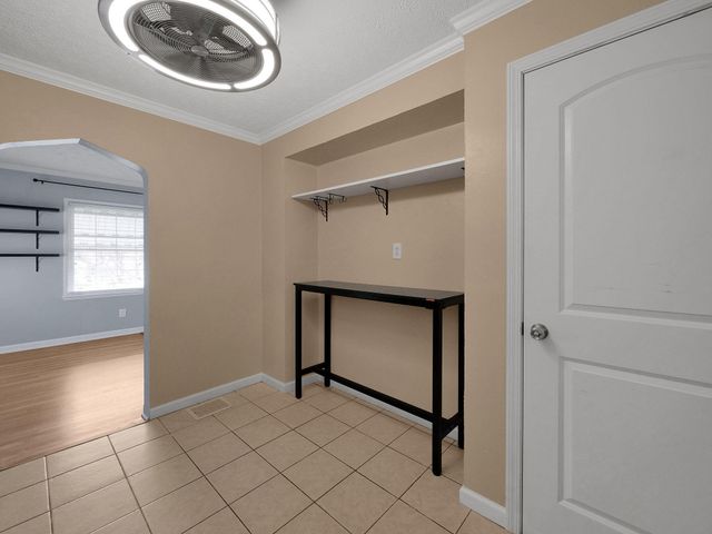 110 Valley Drive, Florence, KY 41042