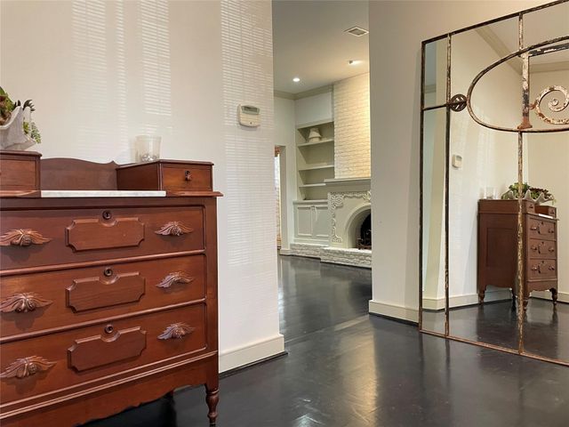 5911 Winsome Lane B, Houston, TX 77057