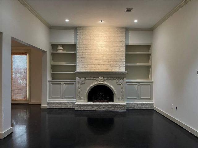 5911 Winsome Lane B, Houston, TX 77057