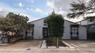 5911 Winsome Lane B, Houston, TX 77057