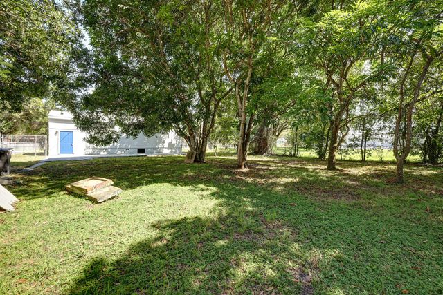 305 N 13th Street, Fort Pierce, FL 34950