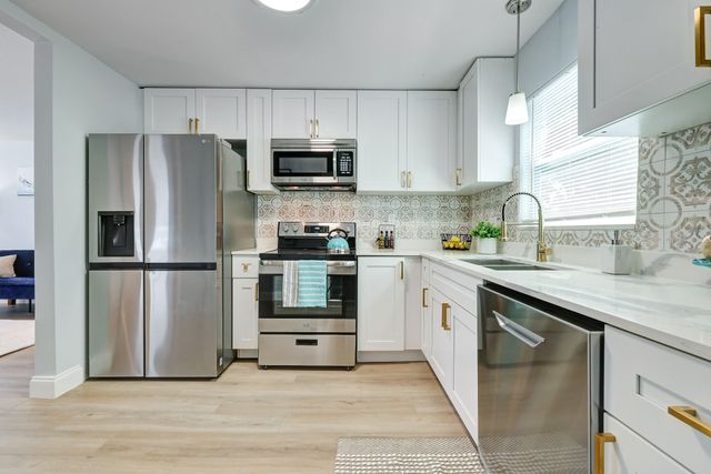 305 N 13th Street, Fort Pierce, FL 34950