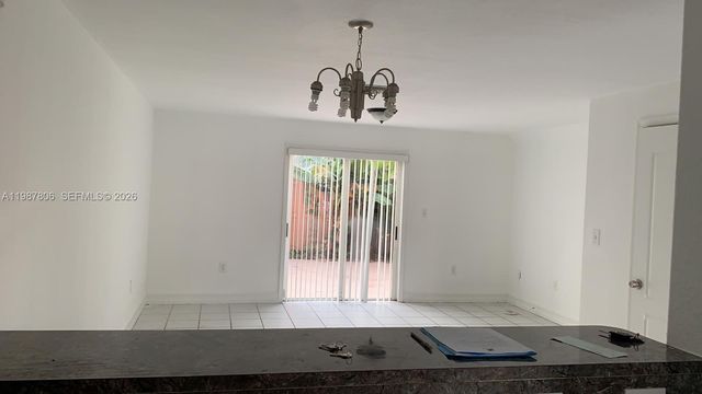 7905 NW 8 ST 8A, Miami, FL 33126