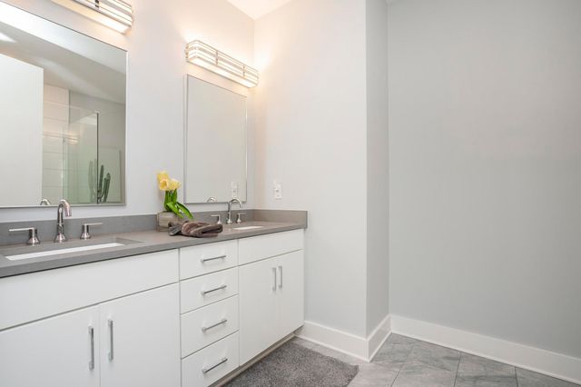 400 36th Ave, N, Nashville, TN 37209