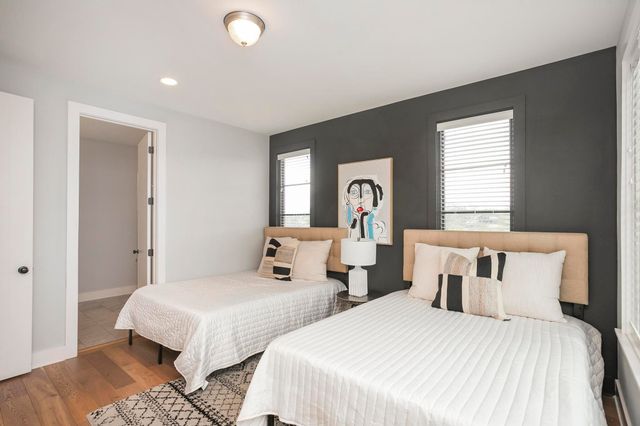 400 36th Ave, N, Nashville, TN 37209