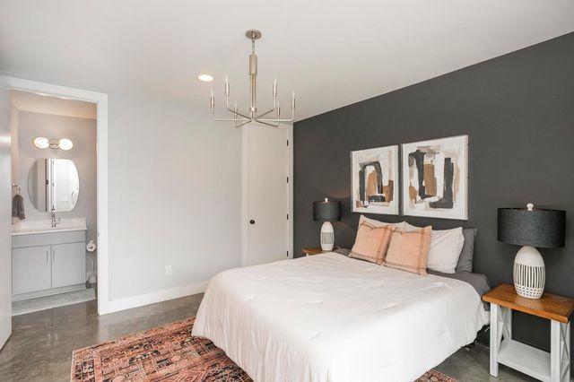 400 36th Ave, N, Nashville, TN 37209