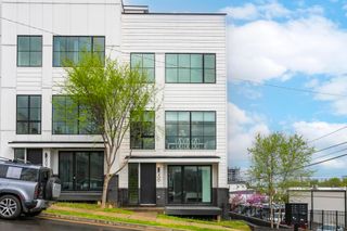 400 36th Ave, N, Nashville, TN 37209