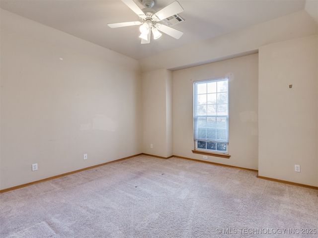 13924 E 89th Place North, Owasso, OK 74055