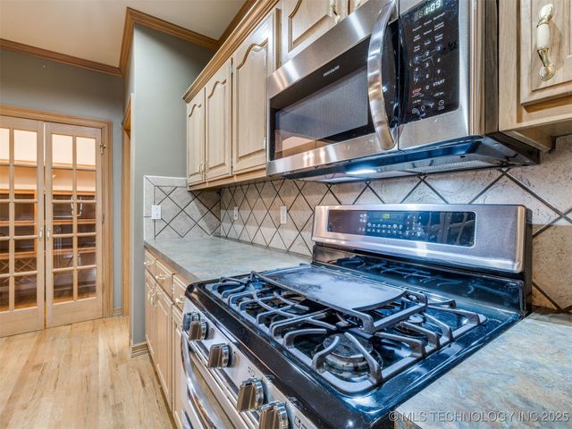 13924 E 89th Place North, Owasso, OK 74055