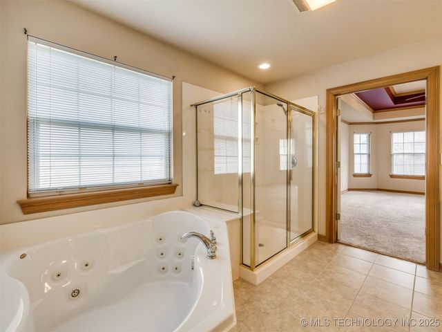 13924 E 89th Place North, Owasso, OK 74055