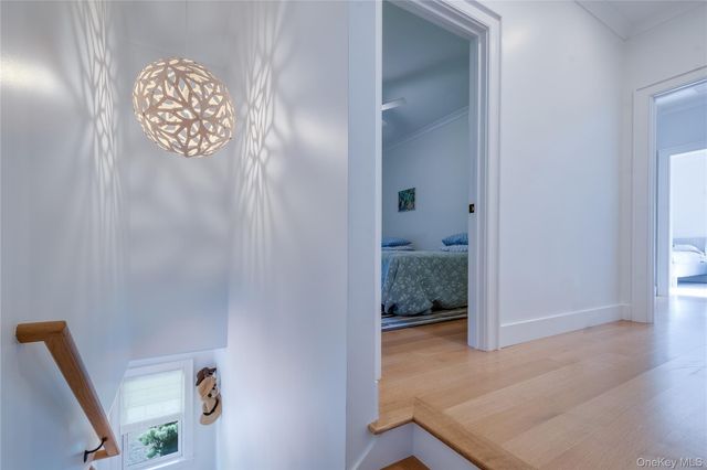 1 Palma Terrace, East Hampton, NY 11937