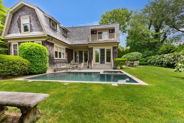 1 Palma Terrace, East Hampton, NY 11937