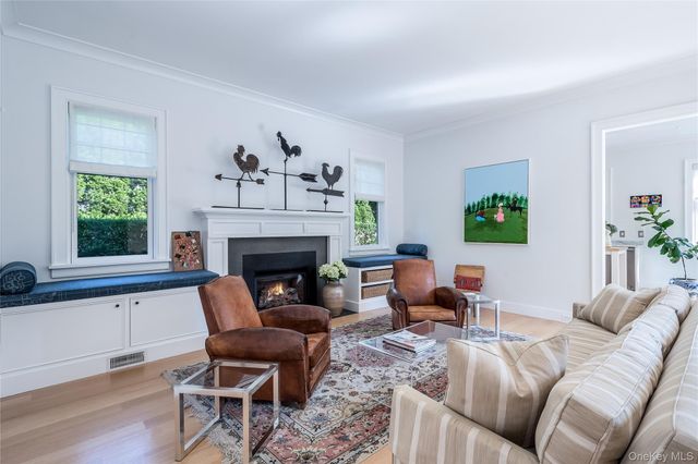 1 Palma Terrace, East Hampton, NY 11937