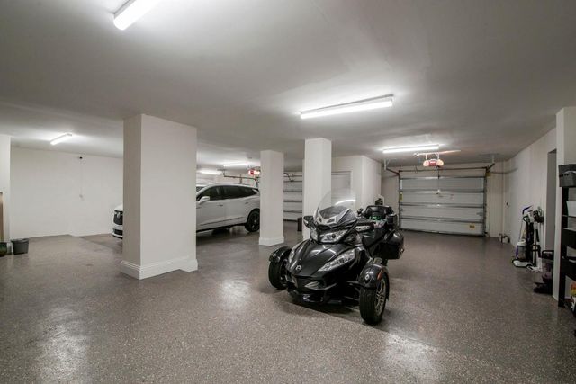 7683 Pelican Pointe Drive, Jensen Beach, FL 34957