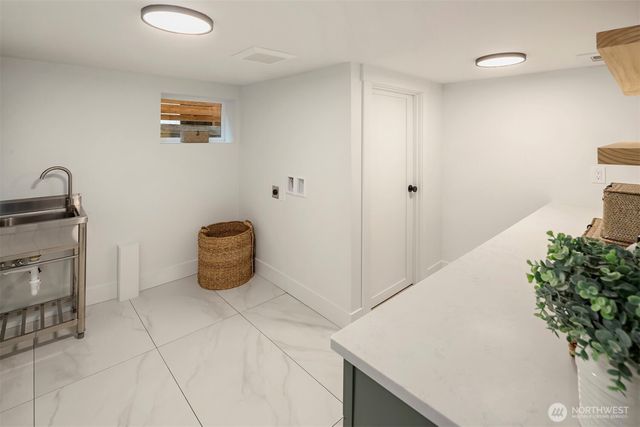 7346 21st Avenue NW, Seattle, WA 98117