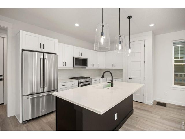 141 Washington St, Erie, CO 80516