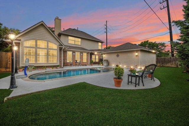 13222 Dogwood Blossom Trail, Houston, TX 77065
