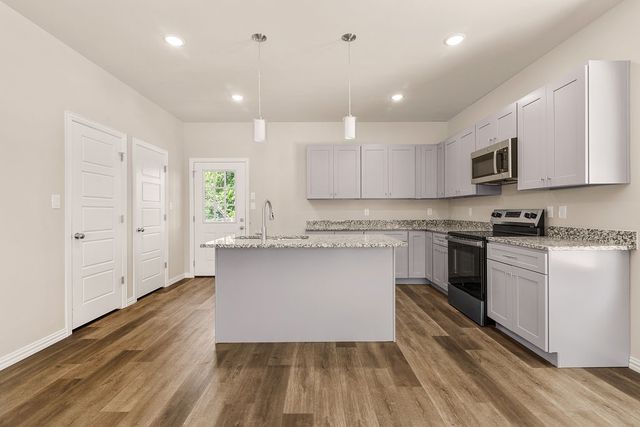 3849 Kimbo Road, Fort Worth, TX 76104