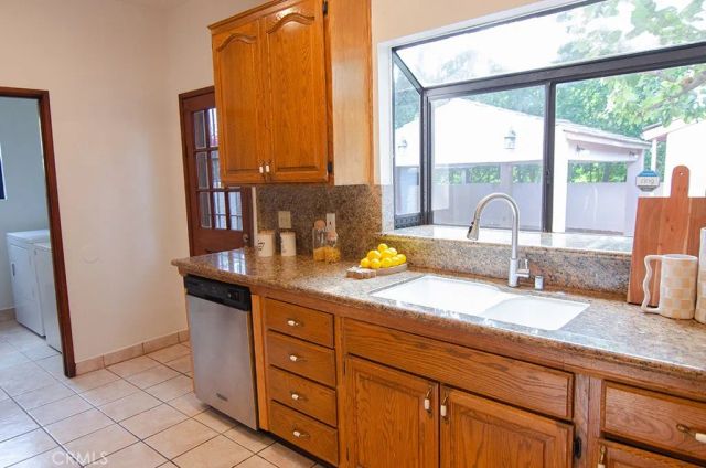 606 N El Molino Avenue, Pasadena, CA 91101