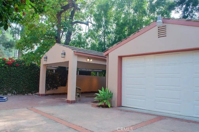 606 N El Molino Avenue, Pasadena, CA 91101
