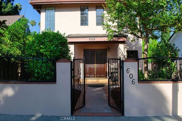 606 N El Molino Avenue, Pasadena, CA 91101