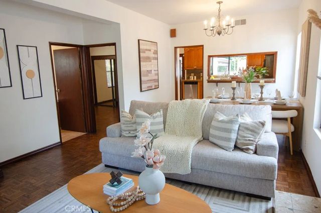 606 N El Molino Avenue, Pasadena, CA 91101