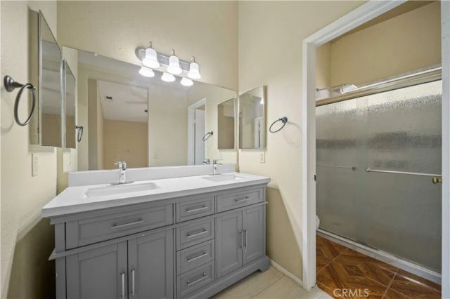 43815 Silver Bow Road, Lancaster, CA 93535