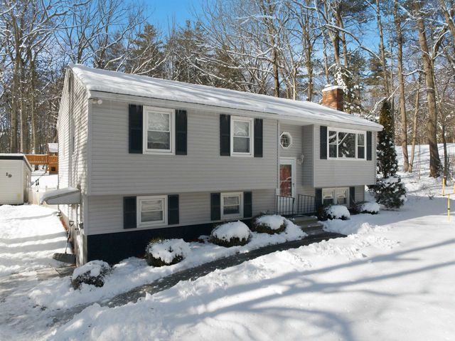 19 Sherwood Road, Londonderry, NH 03053