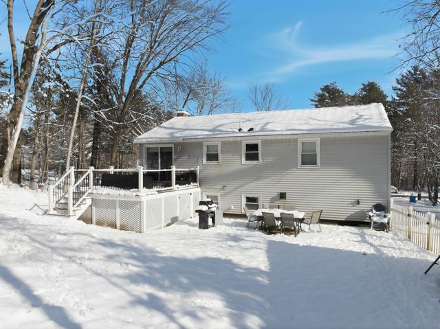 19 Sherwood Road, Londonderry, NH 03053
