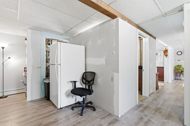 19 Sherwood Road, Londonderry, NH 03053