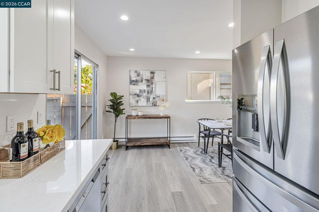820 Hooshang Ct, Cupertino, CA 95014