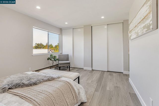 820 Hooshang Ct, Cupertino, CA 95014