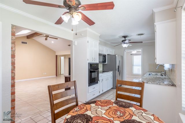 2850 Stonecrest Drive, Abilene, TX 79606