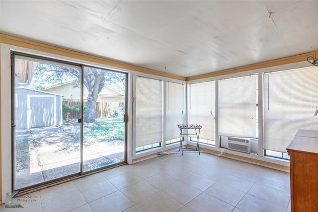 2850 Stonecrest Drive, Abilene, TX 79606