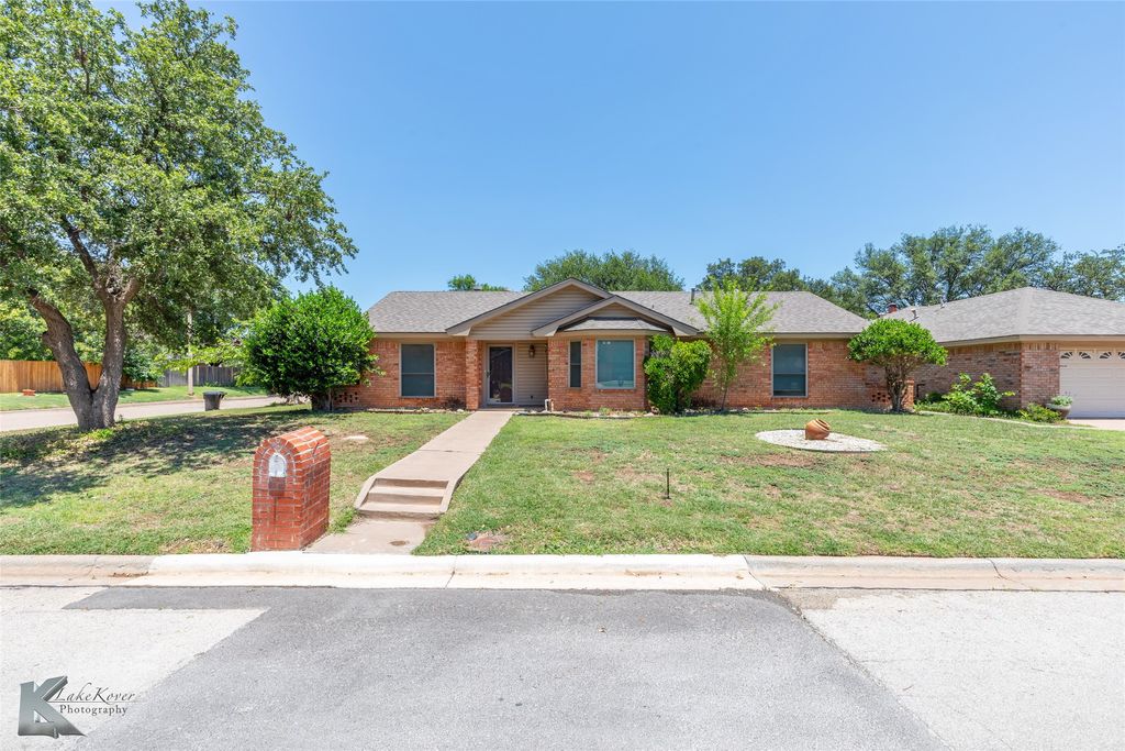2850 Stonecrest Drive, Abilene, TX 79606