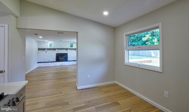 115 WINDING WAY, Morrisville, PA 19067