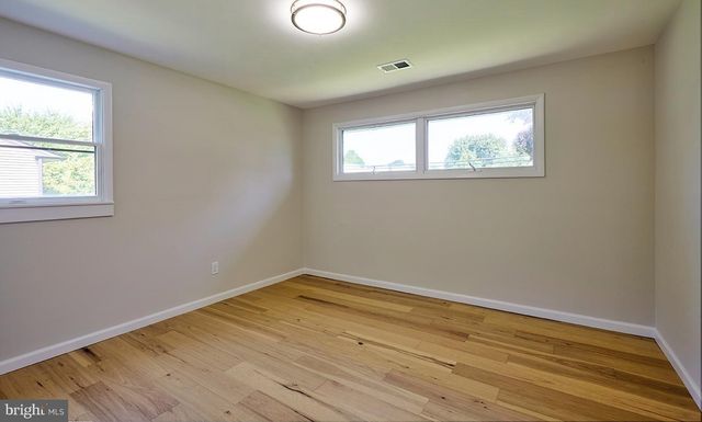 115 WINDING WAY, Morrisville, PA 19067