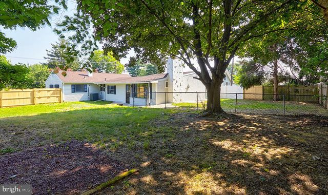 115 WINDING WAY, Morrisville, PA 19067