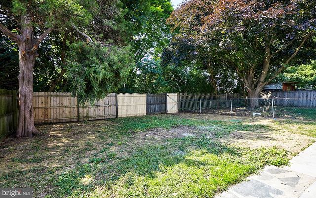 115 WINDING WAY, Morrisville, PA 19067