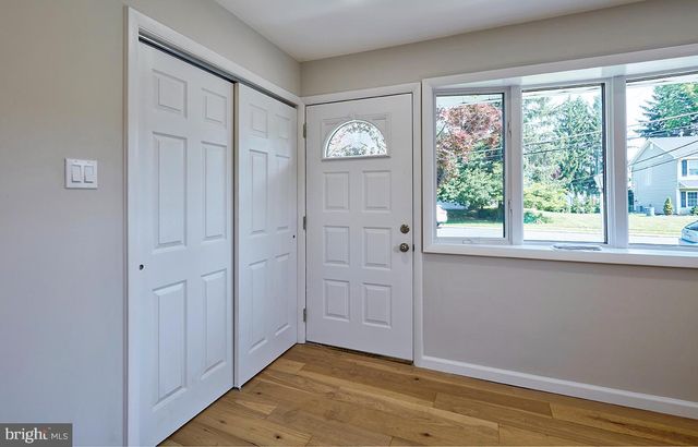 115 WINDING WAY, Morrisville, PA 19067