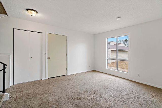 7910 Yates Avenue N, Brooklyn Park, MN 55443