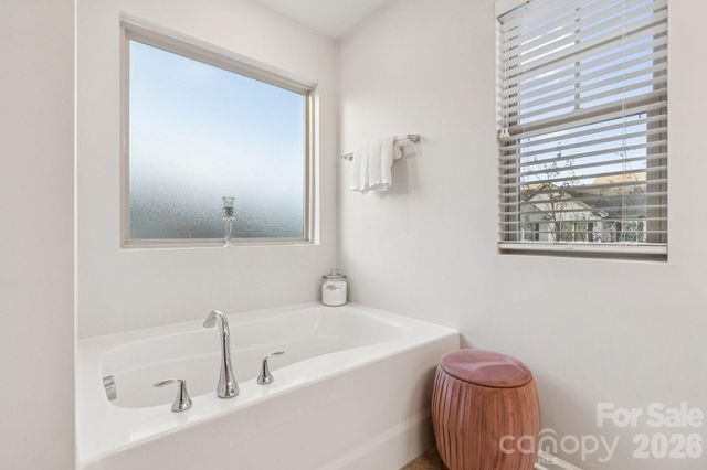 284 Ascot Run Way, Fort Mill, SC 29715