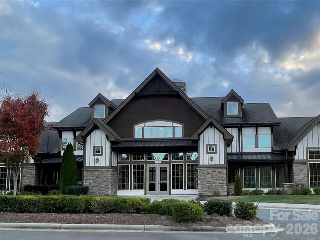 284 Ascot Run Way, Fort Mill, SC 29715