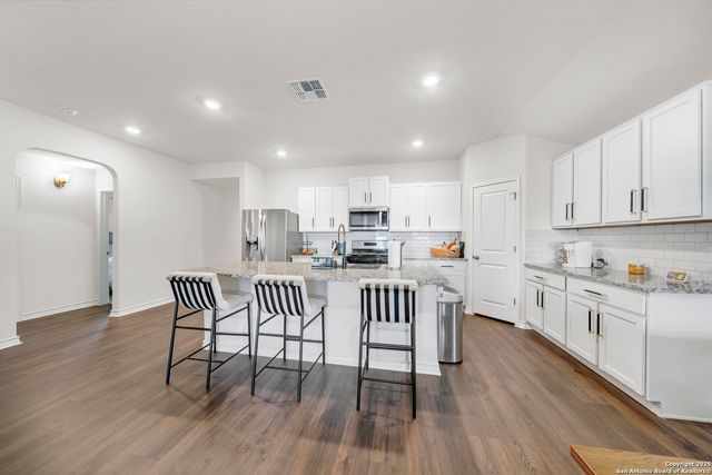 9810 Tupelo, San Antonio, TX 78254