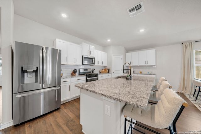 9810 Tupelo, San Antonio, TX 78254