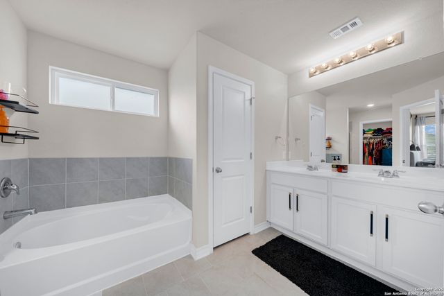 9810 Tupelo, San Antonio, TX 78254