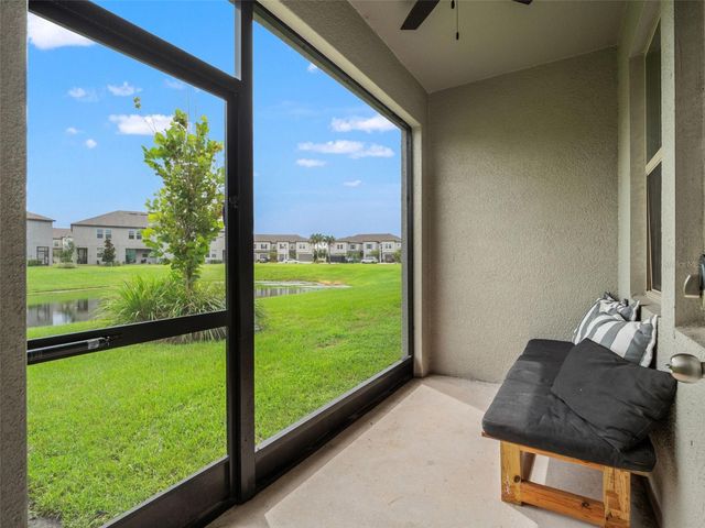 31898 BLUE PASSING LOOP, Wesley Chapel, FL 33545