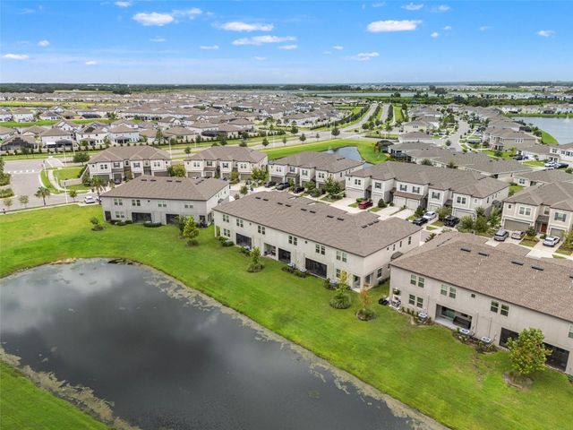 31898 BLUE PASSING LOOP, Wesley Chapel, FL 33545
