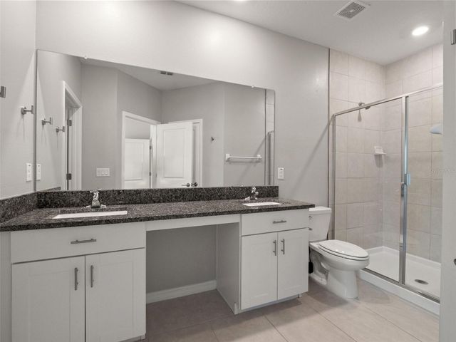 31898 BLUE PASSING LOOP, Wesley Chapel, FL 33545