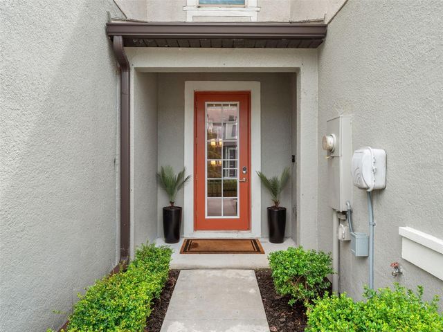 31898 BLUE PASSING LOOP, Wesley Chapel, FL 33545